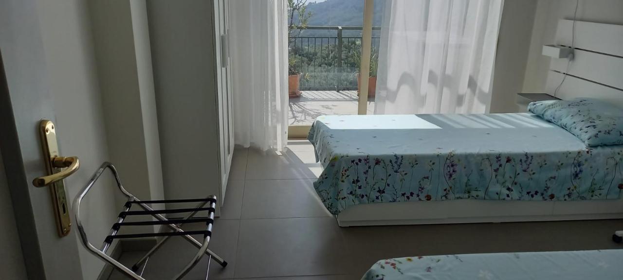 La Terrazza Sul Golfo Apartment Rapallo Exterior photo